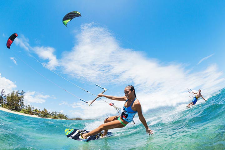 ceylonmastertours__kite-surfing