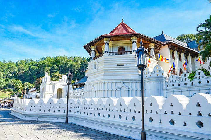 Kandy Tooth Relic Temple